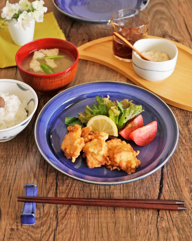 砥部焼の和食器 梅山窯の大皿 【砥部工房 からくさ】
