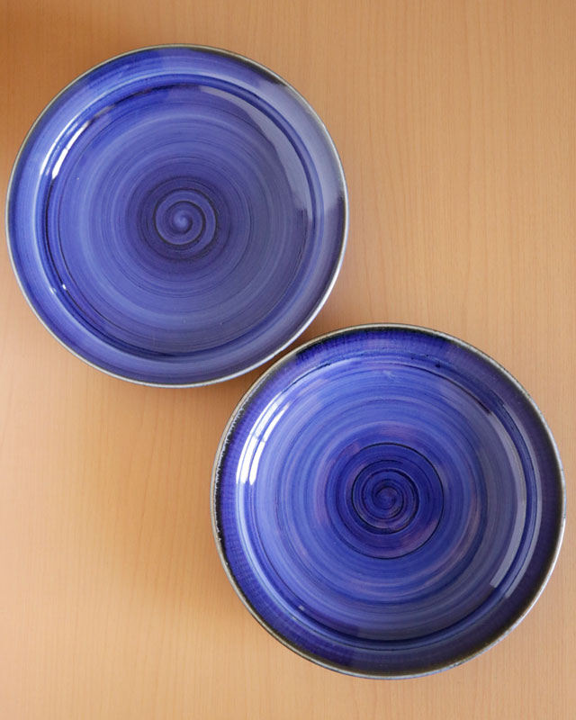 砥部焼の和食器 梅山窯の大皿 【砥部工房 からくさ】