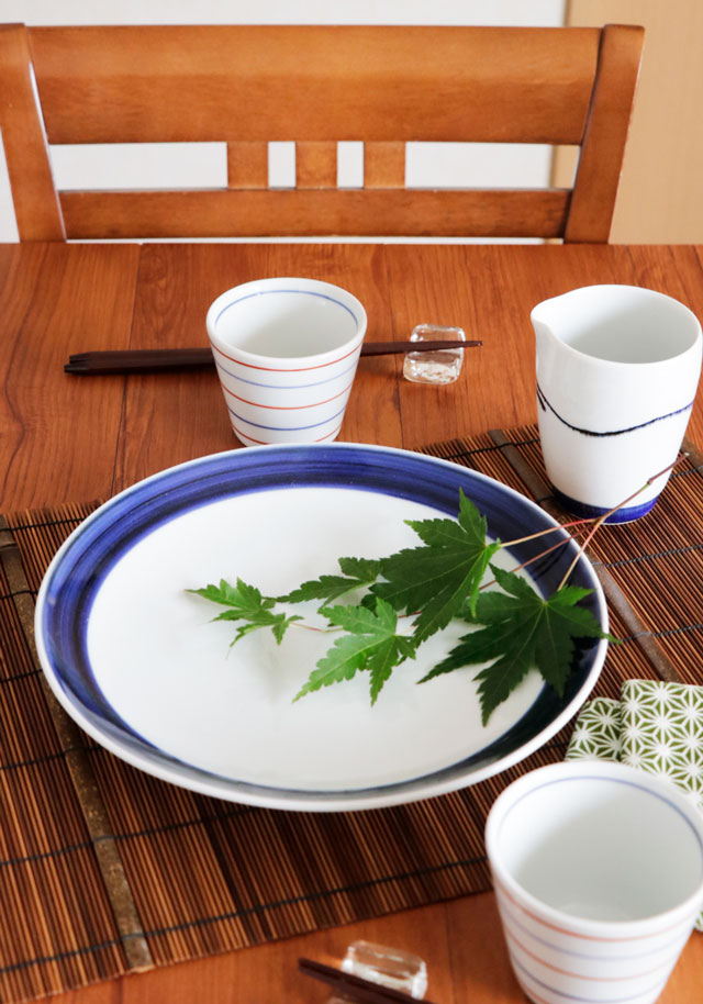 砥部焼の和食器 梅山窯の大皿 【砥部工房 からくさ】