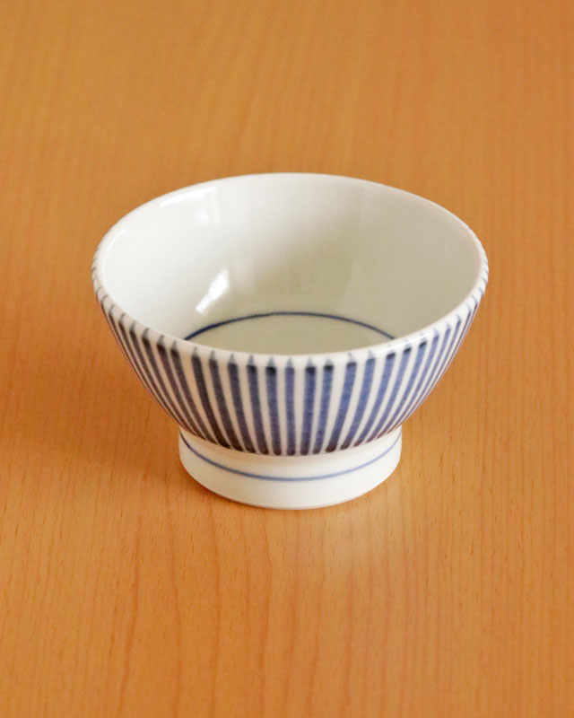 砥部焼の和食器 梅山窯の茶碗【砥部工房 からくさ】