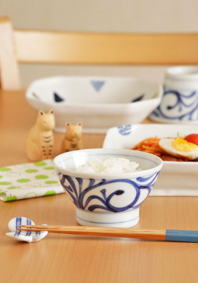 砥部焼の和食器 梅山窯の茶碗【砥部工房 からくさ】