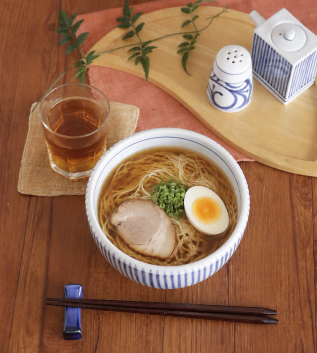 食卓風景 上からの様子