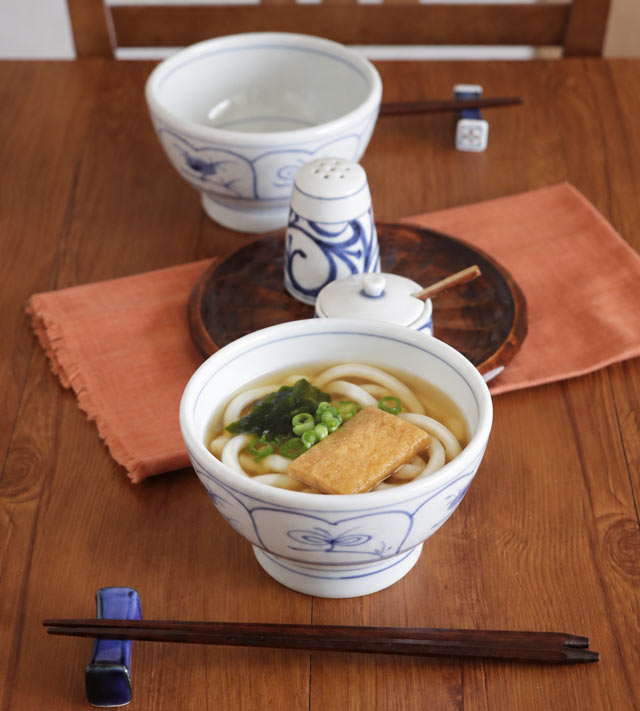 梅山窯 なずなの丼鉢 きつねうどん盛り付けイメージ