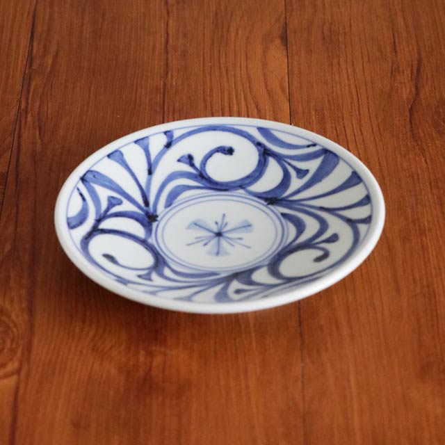 みつからくさ 丸皿 単品正面