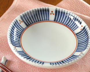 砥部焼　とくさみつ紋の取皿