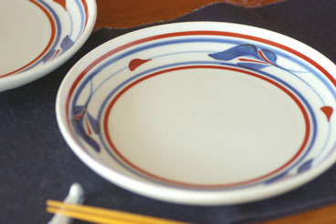 砥部焼　みつ葉の大皿