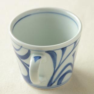 からくさのコーヒーカップ　持ち手