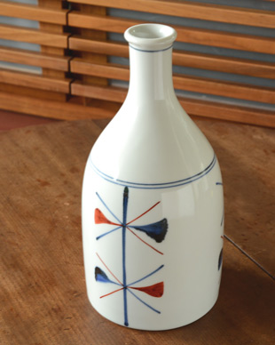 梅山窯　赤蝶文の花器