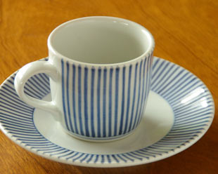 とくさ柄のコーヒーカップ