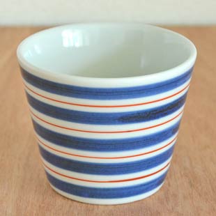 砥部焼・梅山窯　あい赤ラインのそばちょこ