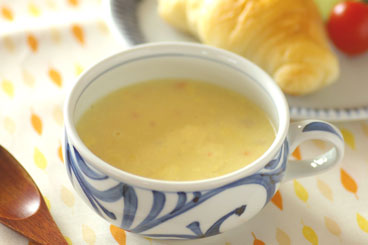 梅山窯　からくさのスープカップ