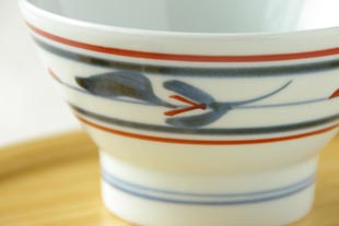 砥部焼　みつ葉の茶碗（小）