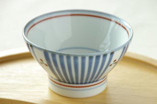 砥部焼　とくさみつ紋の茶碗（小）