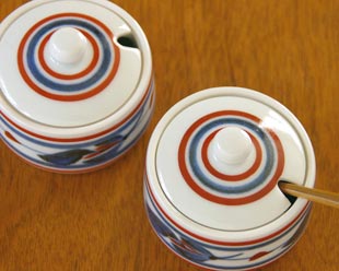 砥部焼の和食器 梅山窯の薬味入れ 【砥部工房 からくさ】