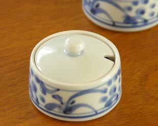 梅山窯　太陽柄の薬味入れ