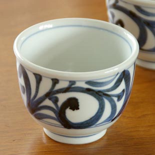 梅山窯 からくさの湯呑