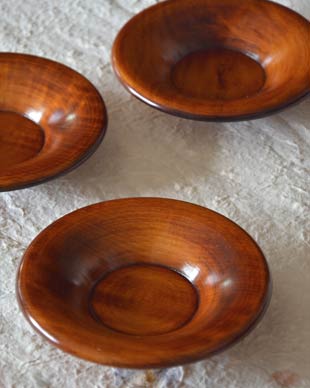 香川漆器 あさがお茶托を並べて