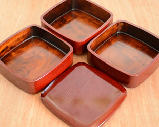 香川漆器の重箱 【砥部工房 からくさ】 香川漆器の重箱 【砥部工房 からくさ】