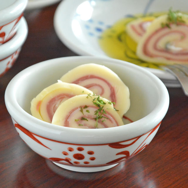 和食器・砥部焼　赤太陽の玉ぶち鉢（3寸）