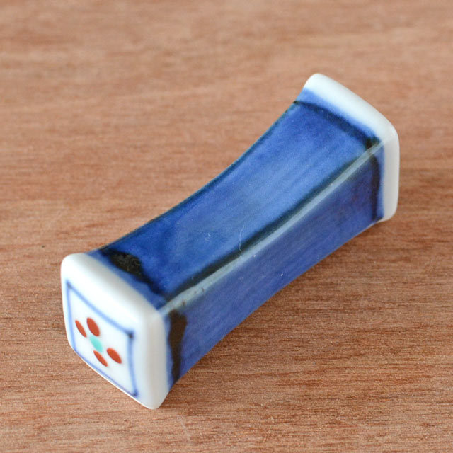 和食器・砥部焼 藍色の箸置き