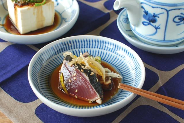 和食器・砥部焼　はけめ模様の小皿(4寸)
