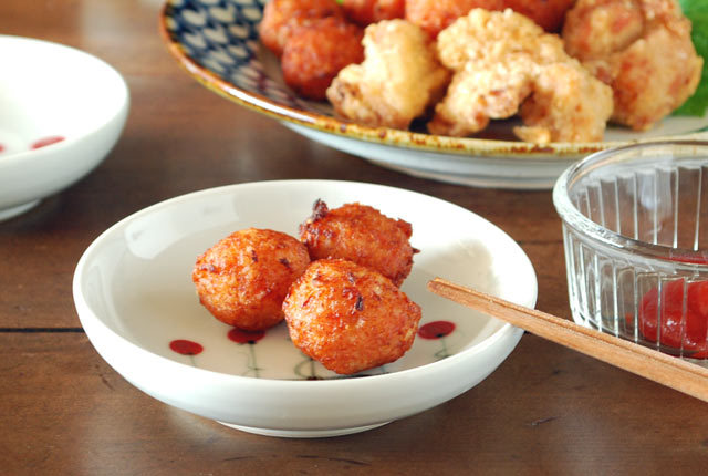 和食器・砥部焼　吊るし柿の小皿（4寸）