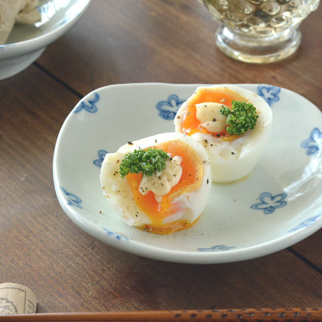 和食器・砥部焼 まるしかく取皿(花)