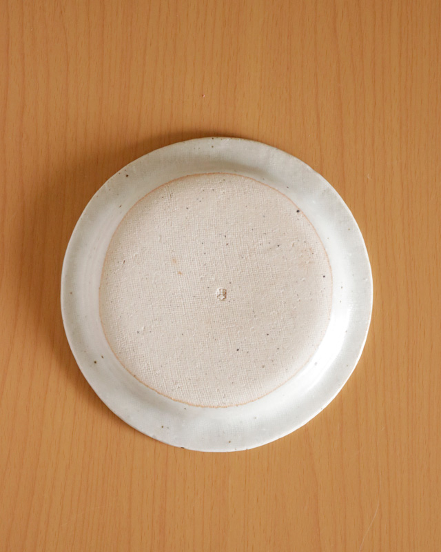 砥部焼の和食器 森陶房のリム付皿 【砥部工房 からくさ】
