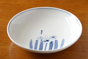 砥部焼・森陶房　すいせんの大皿