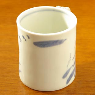 砥部焼の和食器 森陶房のマグカップ 【砥部工房 からくさ】