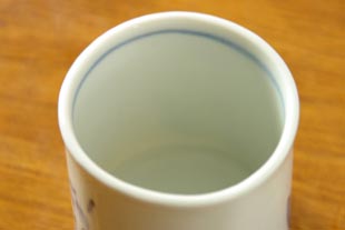 砥部焼・森陶房　あやめの湯のみ(小)を上から