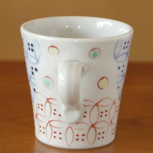 砥部焼・陶房遊　彩り紋のマグカップ（小）の持ち手部分