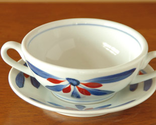 ごす赤菊のスープカップ＆ソーサー