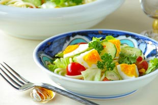 西岡工房　いろえ金彩の深皿　サラダ