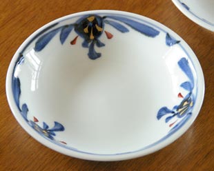 水指■砥部焼 佐川 作 染付唐草紋 大振り水さし 大きい 共箱 漆器蓋 お茶道具 水指□砥部焼 佐川 作 染付唐草紋 大振り水さし 大きい 共箱