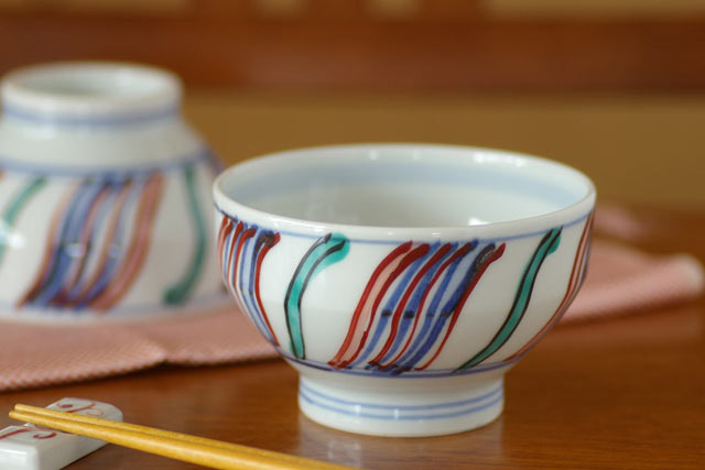 和食器・砥部焼　よろけもようの茶碗