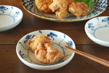 砥部焼の和食器 中田窯の小皿 【砥部工房 からくさ】