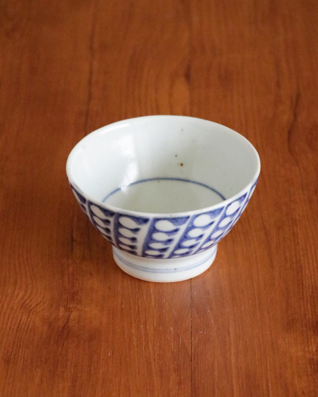砥部焼の和食器 中田窯の茶碗 【砥部工房 からくさ】