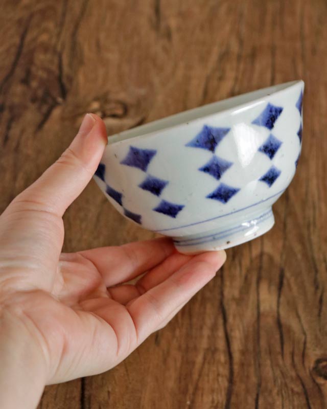 砥部焼の和食器 中田窯の茶碗 【砥部工房 からくさ】