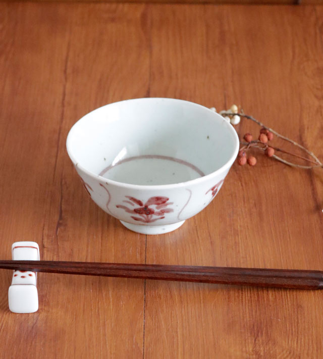 草文様の反茶碗 全体