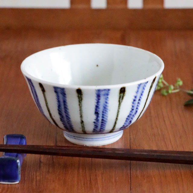 紐とくさの茶碗 正面
