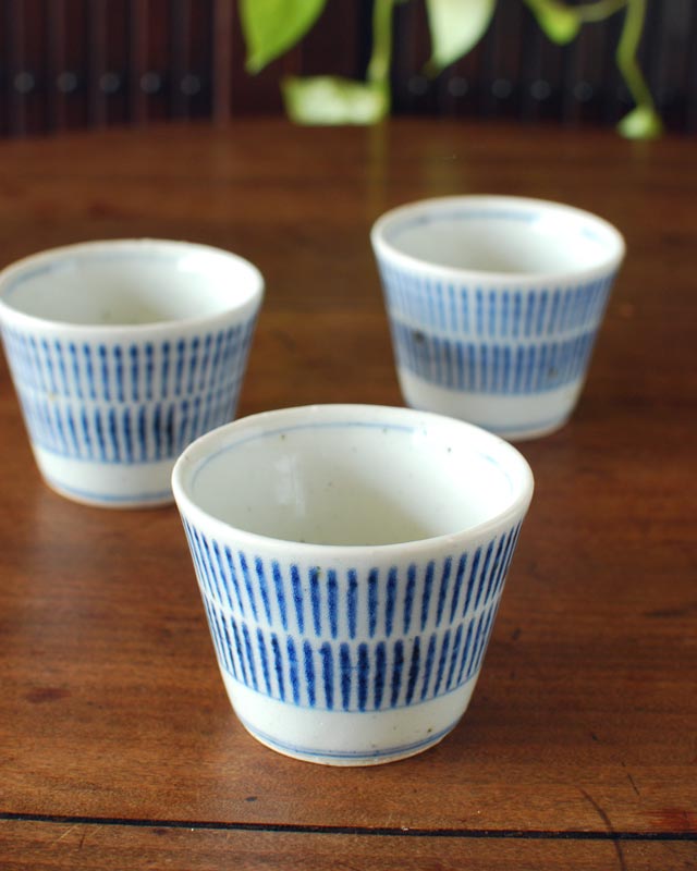 中田窯 はけめ模様のそばちょこ(小)