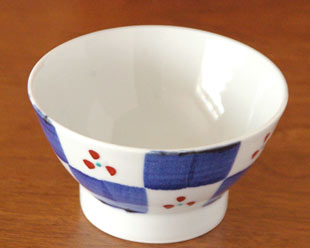 千山窯　市松みつ紋の茶碗