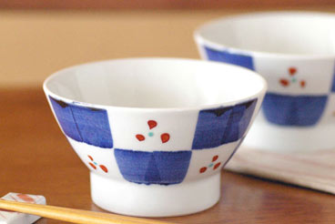 市松みつ紋の茶碗
