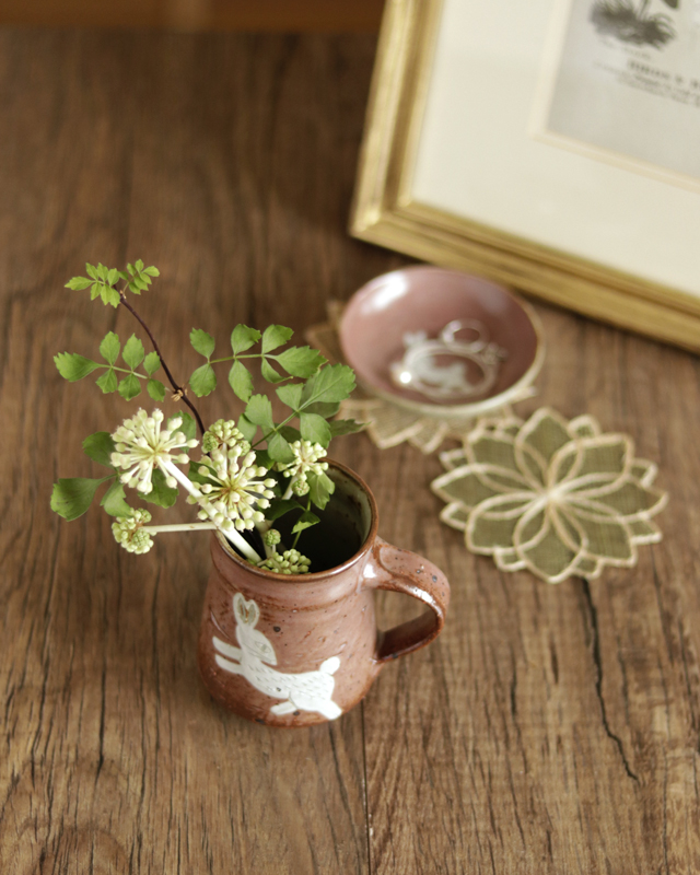 砥部焼の和食器 皐月窯のピッチャー【砥部工房 からくさ】