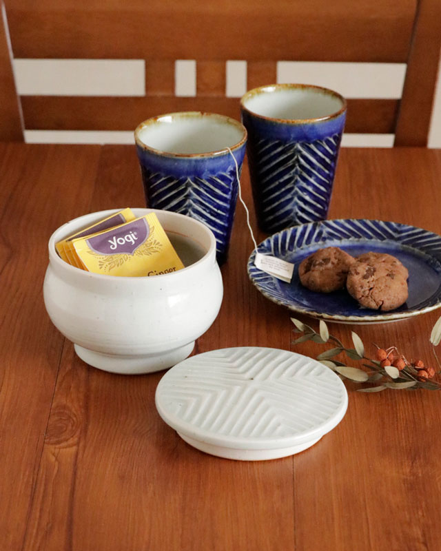 煎茶道具　瀬戸焼　陣出窯　澤田酔云作　線文　湯呑　十客　共箱　C　R7149 煎茶道具 瀬戸焼 陣出窯 澤田酔云作 線文 湯呑 十客