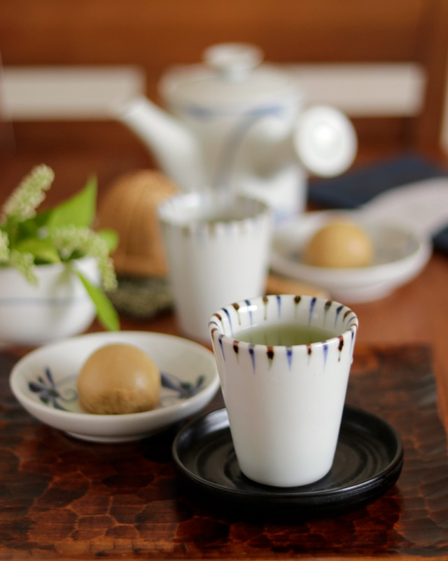 乾山写 菊菓子鉢 加賀瑞山 宗完書付 乾山写 菊菓子鉢 加賀瑞山 宗完