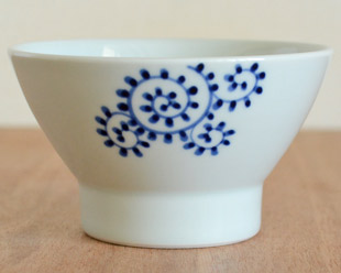 砥部焼の和食器 千山窯の茶碗 【砥部工房 からくさ】