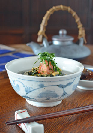 織部焼、青磁　　サザエ型お急須と碗のセットです 笹青磁染付山水 面取急須 | 商品詳細 | 高島屋オンラインストア