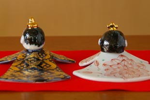 砥部焼の和食器 陶房遊の雛人形 【砥部工房 からくさ】